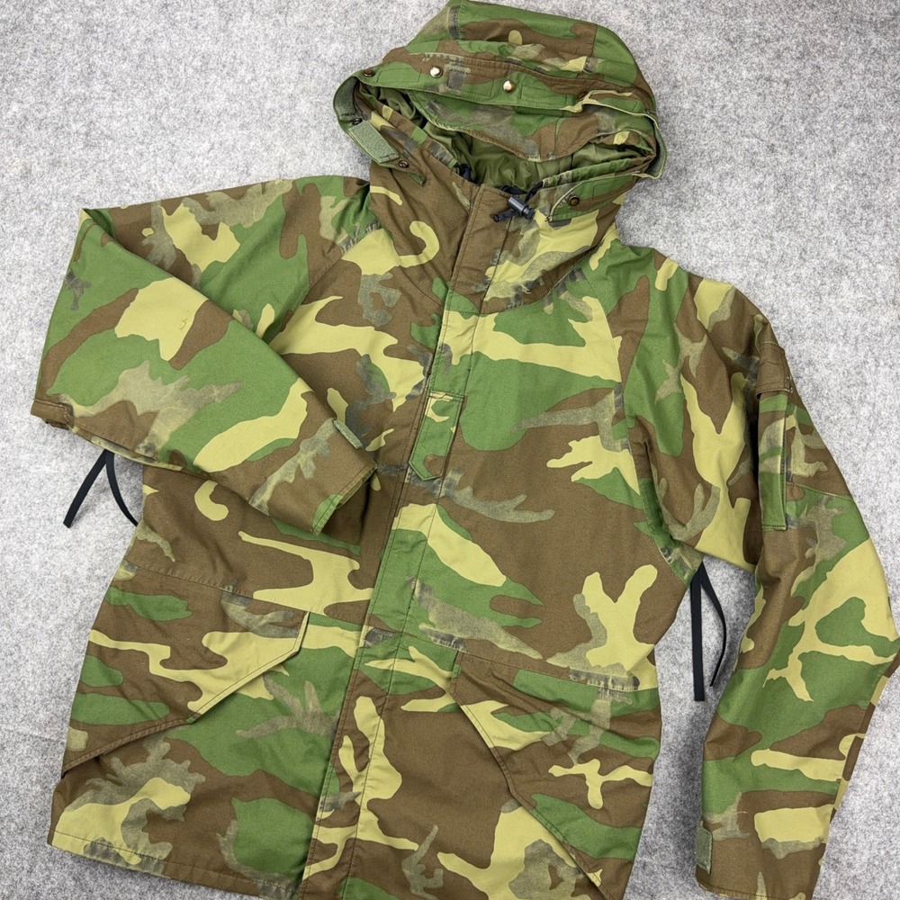 VTG US Military Jacket Mens Medium Green Camo Cold‎ Weather Parka ECWCS GORE TEX